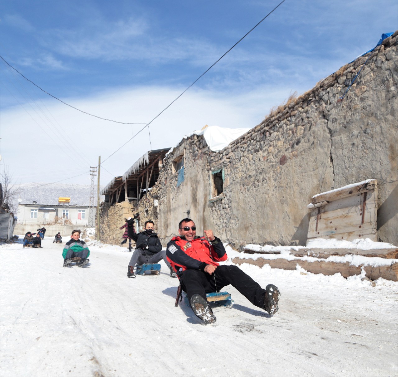 Erzurum'da soğuklar çocukların eğlencesine engel olmuyor 4