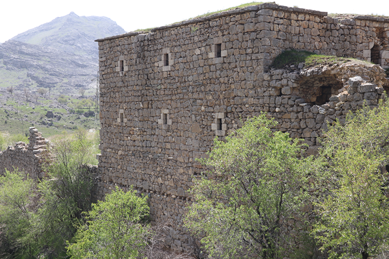 Diyarbakır'da tarihi Meryem Ana Manastırı turizme kazandırılmayı bekliyor 2