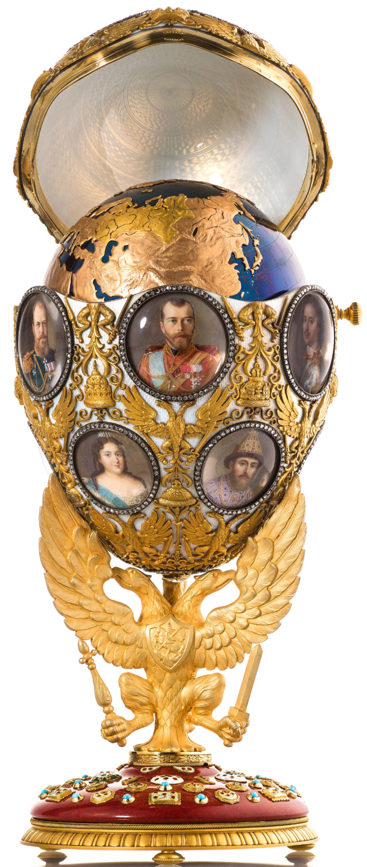 Faberge İmparatorluk Yumurtaları, Londra’da sergilenmeye başlandı 8