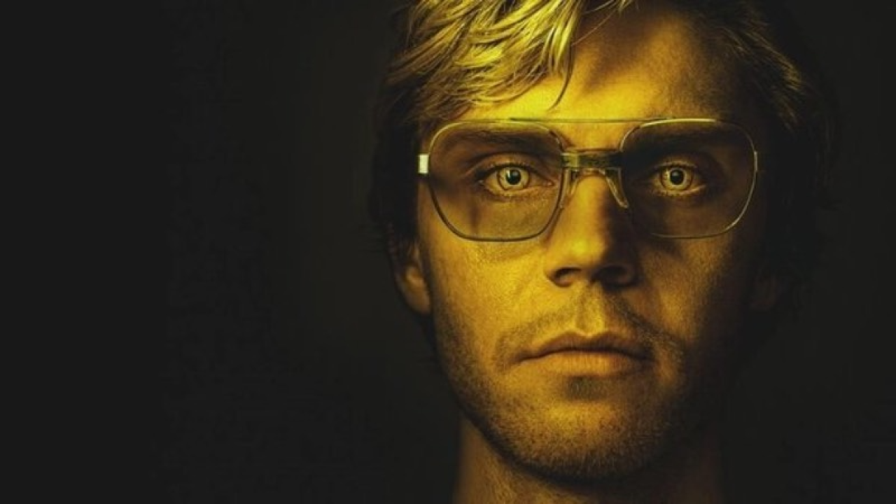 Dahmer dizisinin yönetmeni Ryan Murphy'nin "en iyi dizileri" 1