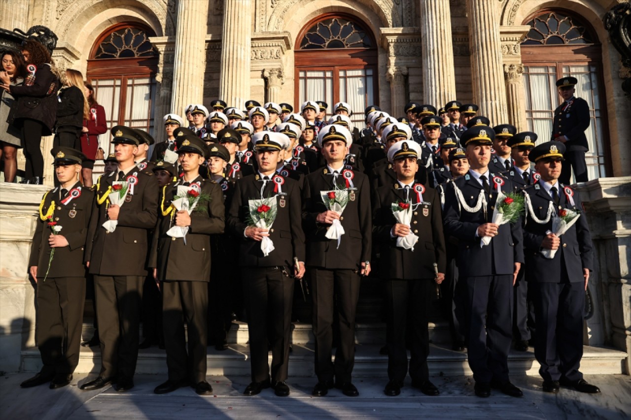 10 Kasım’da tüm Türkiye Ata’sını andı 8