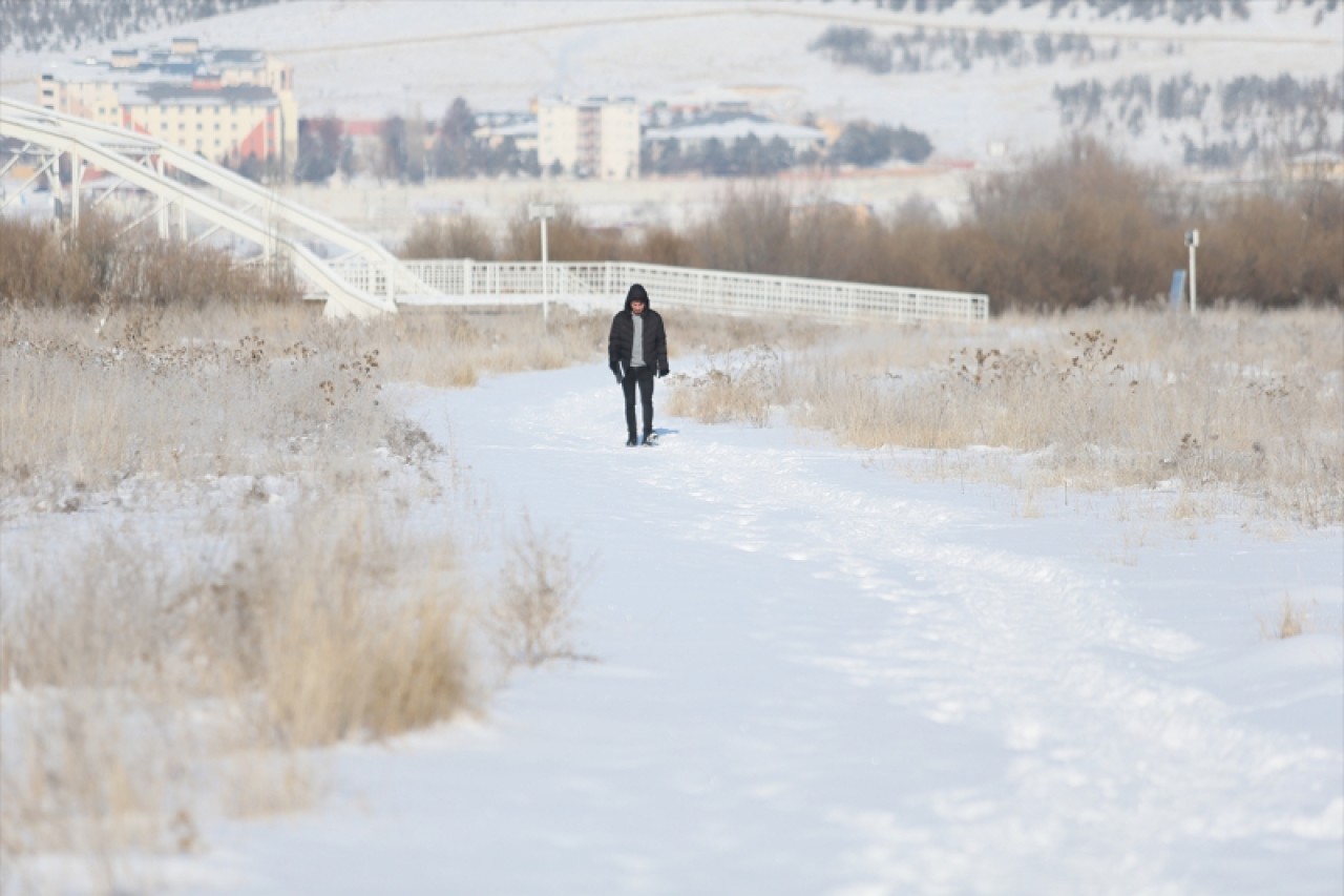 Kars'ta soğuk hava etkili oldu 6