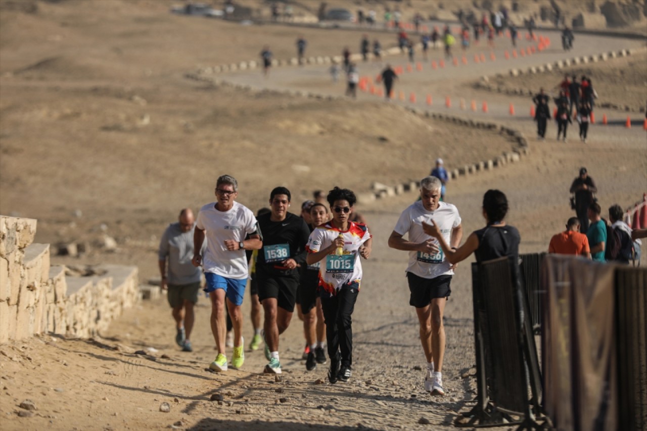 Mısır'da "Sakkara Maratonu" düzenlendi 16