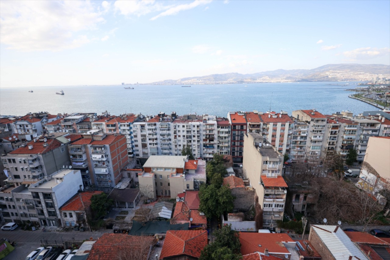 İzmir'deki Tarihi Asansör 117 yıldır ayakta 10