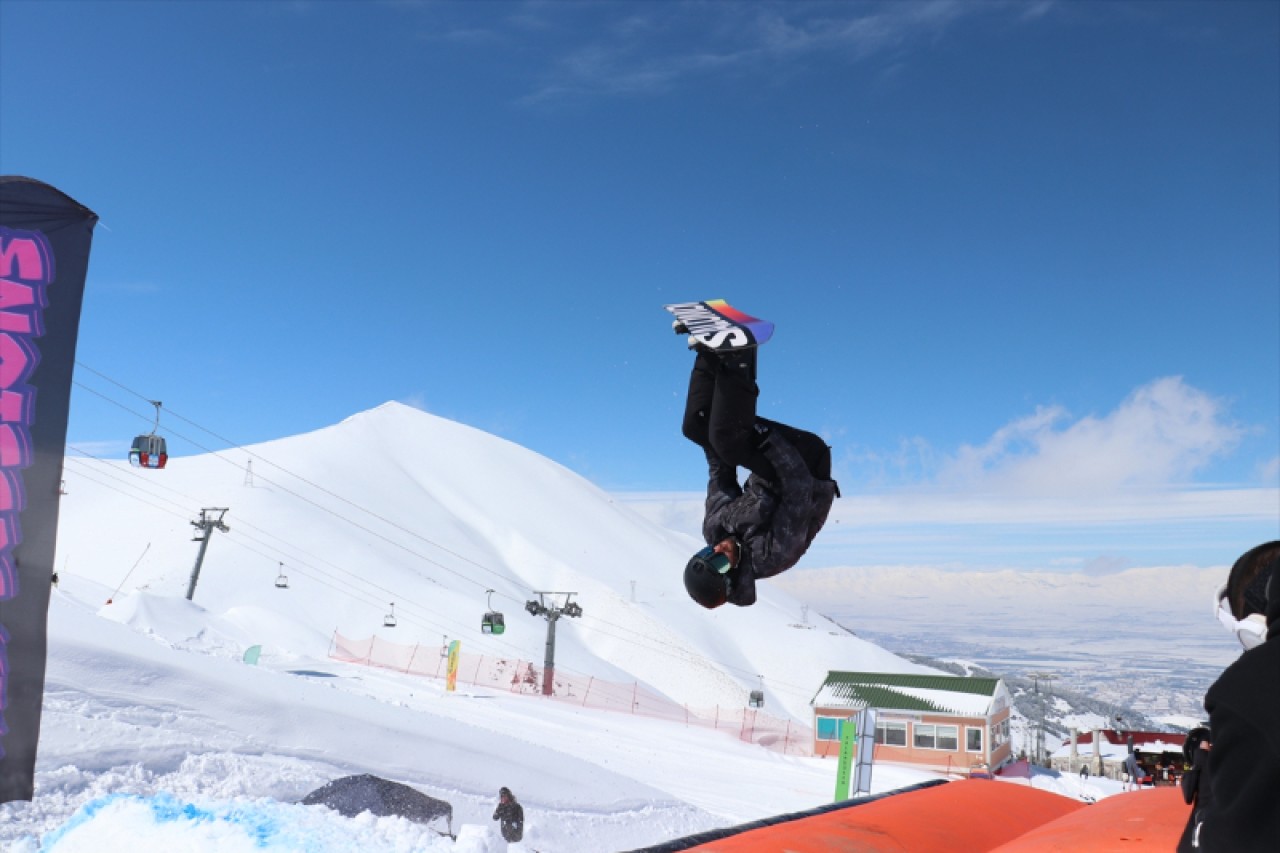 Erzurum'da "4. Palandöken Freestyle Şampiyonası" düzenlendi 4