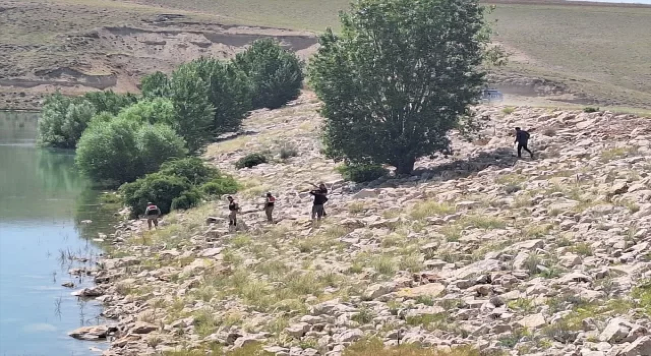 Kahramanmaraş’ta kayıp olarak aranan gencin cesedi gölette bulundu