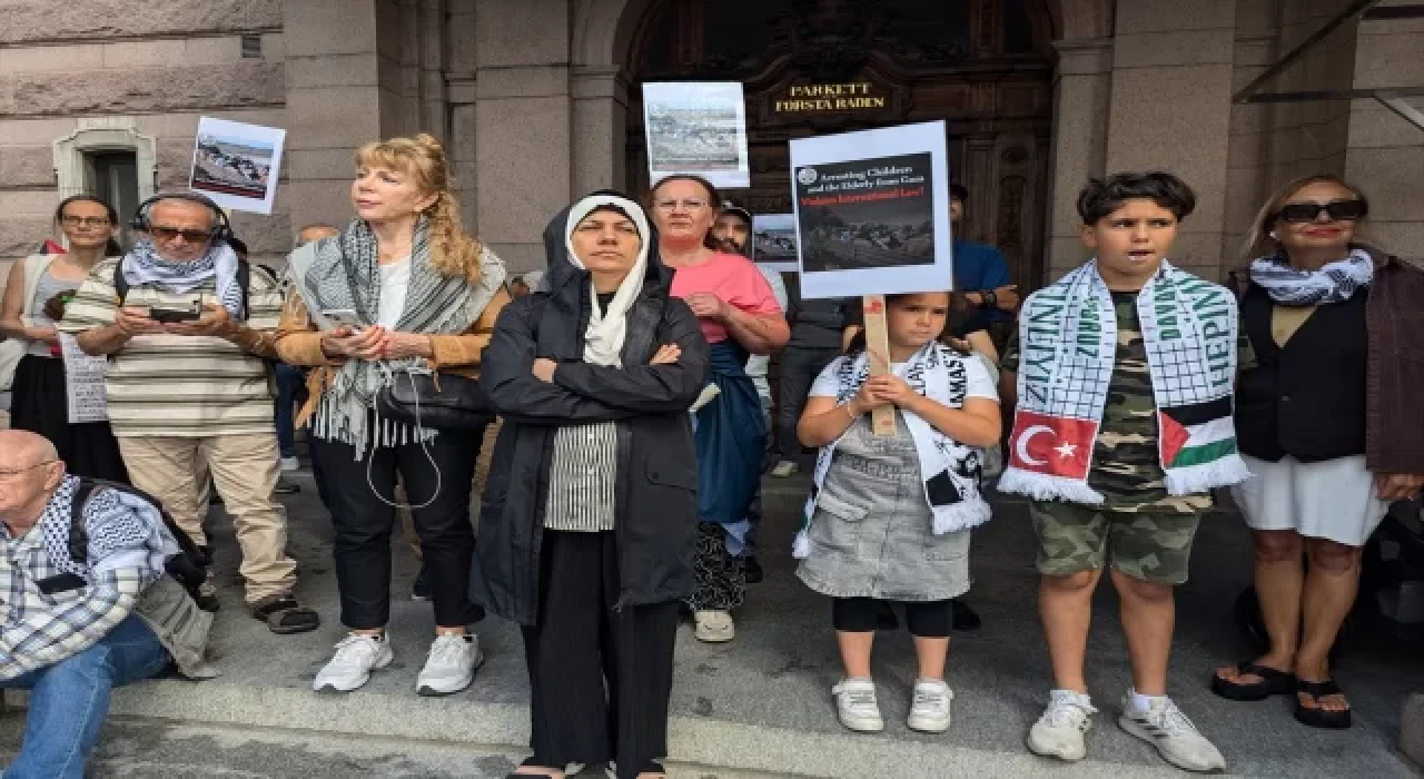 Stockholm’de Filistin destekçileri İsrail’i protesto etti