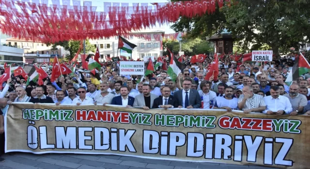 Bursa’da Hamas Siyasi Büro Başkanı Heniyye ve Gazze için yürüyüş düzenlendi