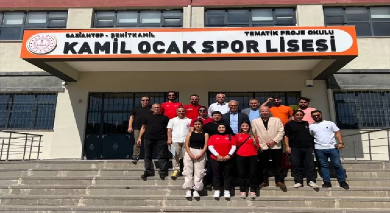 THF Başkanı Uğur Kılıç, hentbolun gelişimi için üç şehirde temaslarda bulundu