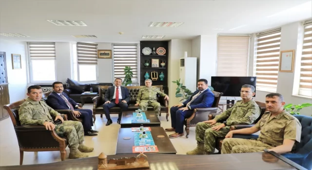 Kara Kuvvetleri Komutanı Orgeneral Bayraktaroğlu, Bitlis’i ziyaret etti