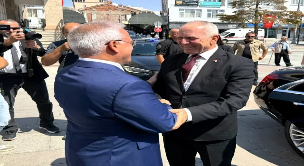 KKTC Cumhuriyet Meclisi Başkanı Töre, Aksaray Valiliğini ziyaret etti