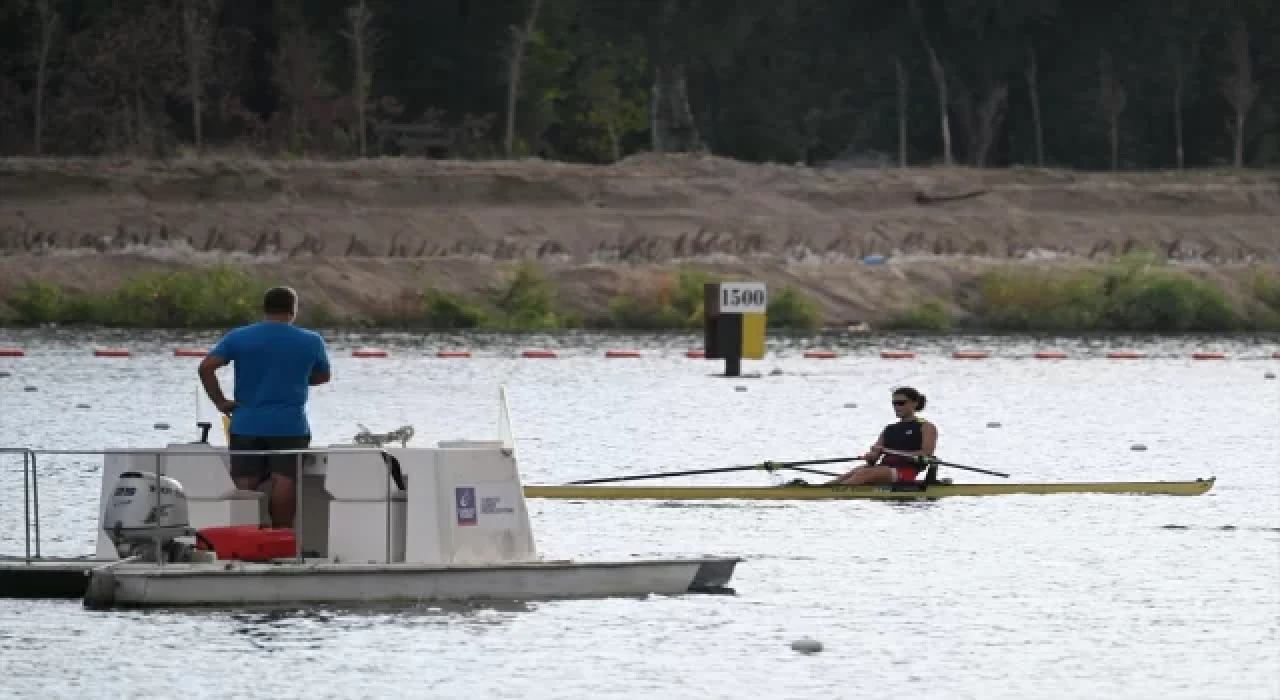  Kürekte 23 Yaş Altı Avrupa Şampiyonası öncesi Meriç Nehri’nde milli mesai sürüyor