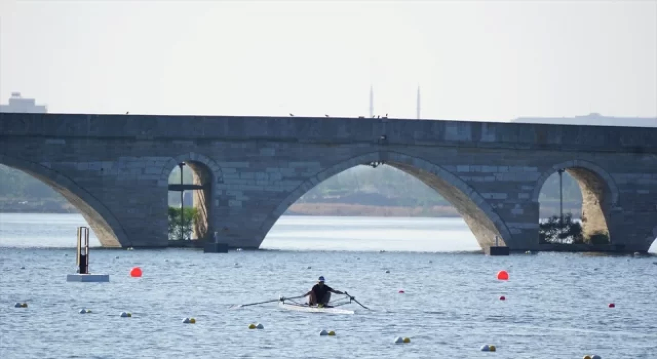 Edirne’de düzenlenecek Avrupa 23 Yaş Altı Kürek Şampiyonası için geri sayım başladı