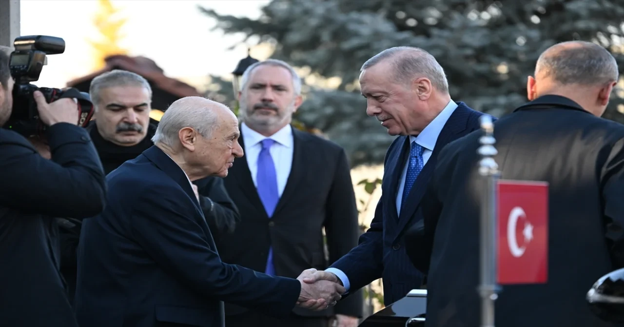 Cumhurbaşkanı Erdoğan ile MHP Genel Başkanı Bahçeli ile bir araya geldi