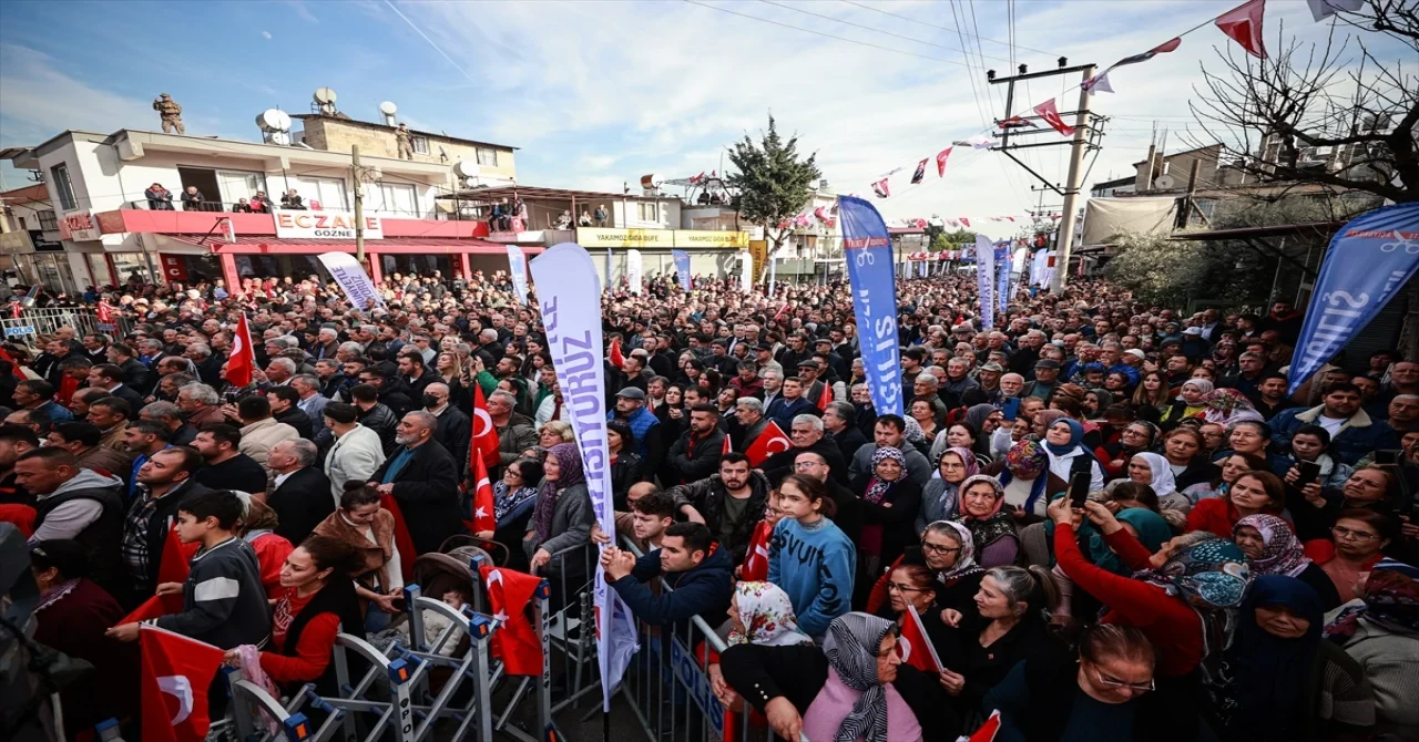 CHP Genel Başkanı Özel, Mersin’de toplu açılış töreninde konuştu: