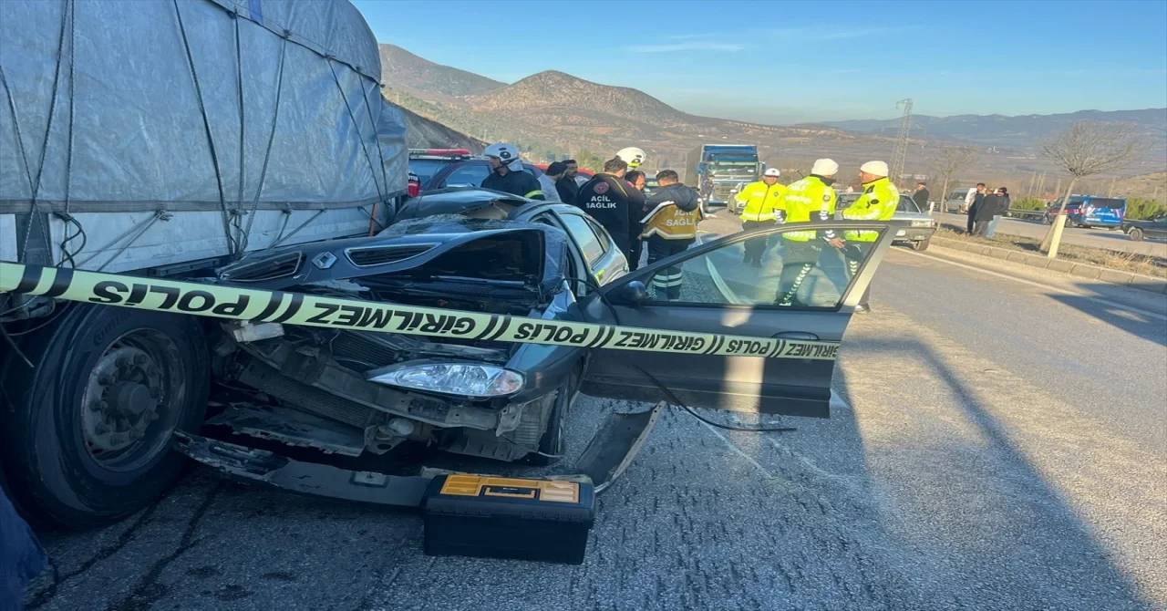 Tokat’ta trafik kazasında 1 kişi öldü, 4 kişi yaralandı