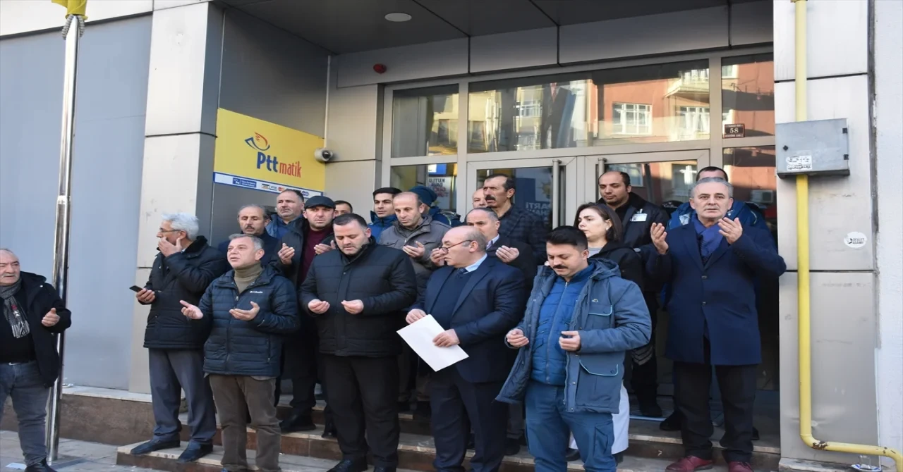 Rize’de iki PTT çalışanının öldürülmesi, Gümüşhane ve Giresun’da protesto edildi