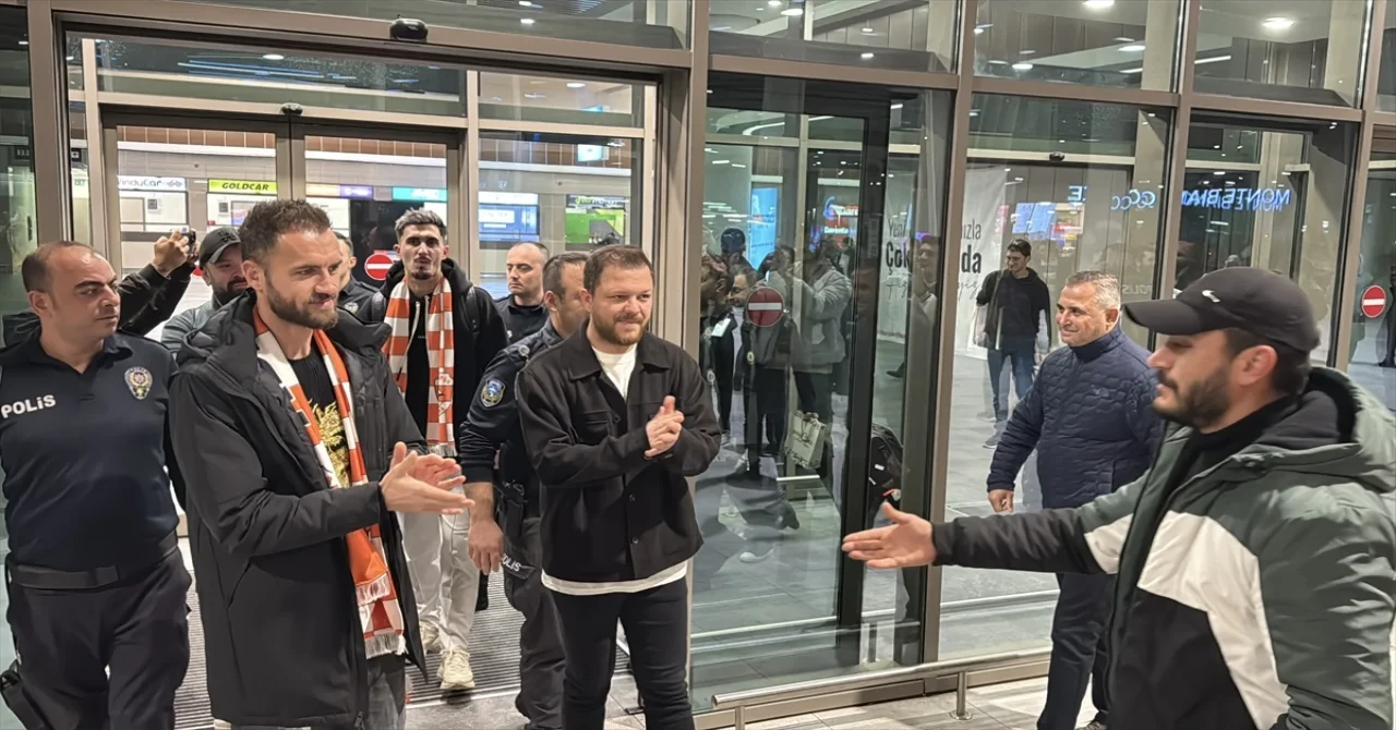 Adanaspor’un prensipte anlaştığı 2 forvet  kente geldi