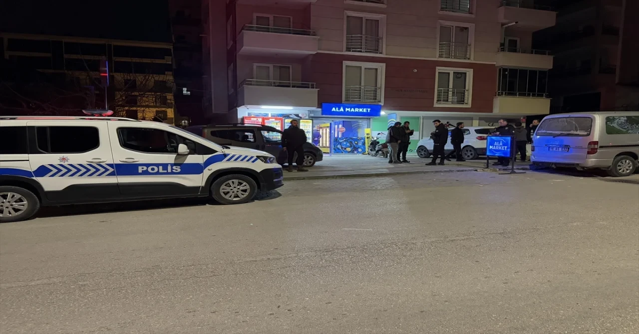 Bursa’da tekel bayisi silahlı 2 kişi tarafından soyuldu