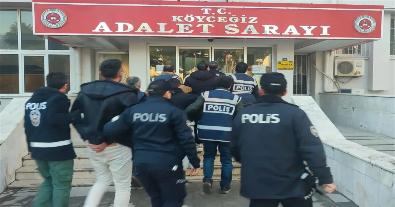 Muğla’da ”yağma ve gasp” iddiasıyla yakalanan 4 sanık tutuklandı