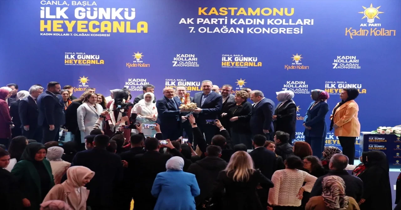 AK Parti Grup Başkanvekili Gül, Kastamonu Kadın Kolları Kongresi’nde konuştu: