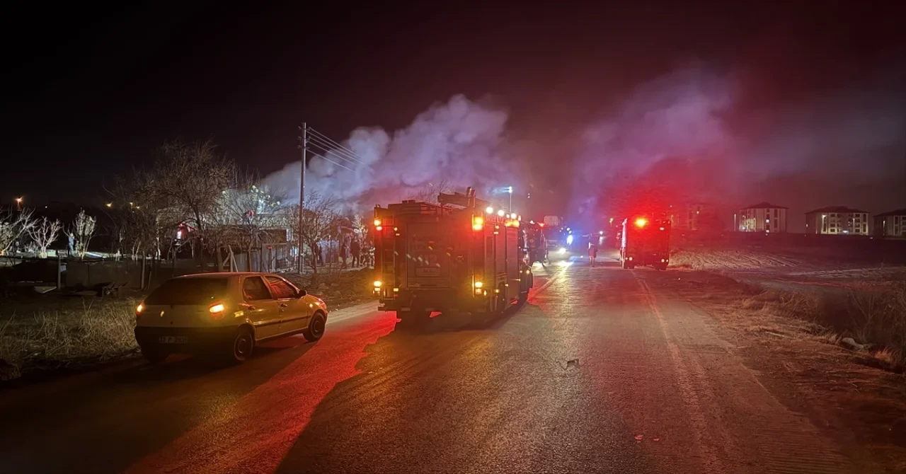 Kayseri’de müstakil evde çıkan yangın söndürüldü