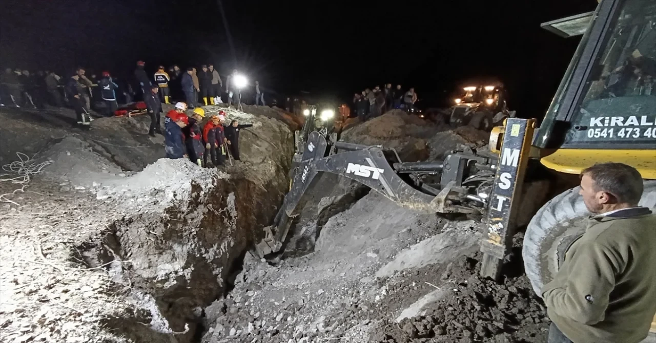 Amasya’da sondaj çalışması sırasında meydana gelen göçükte 2 işçi toprak altında kaldı