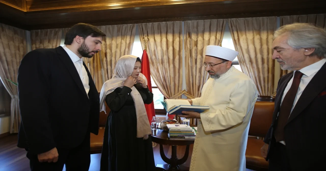 Yazar İskender Pala’nın Japon gelini Saito, İstanbul’da Müslüman oldu