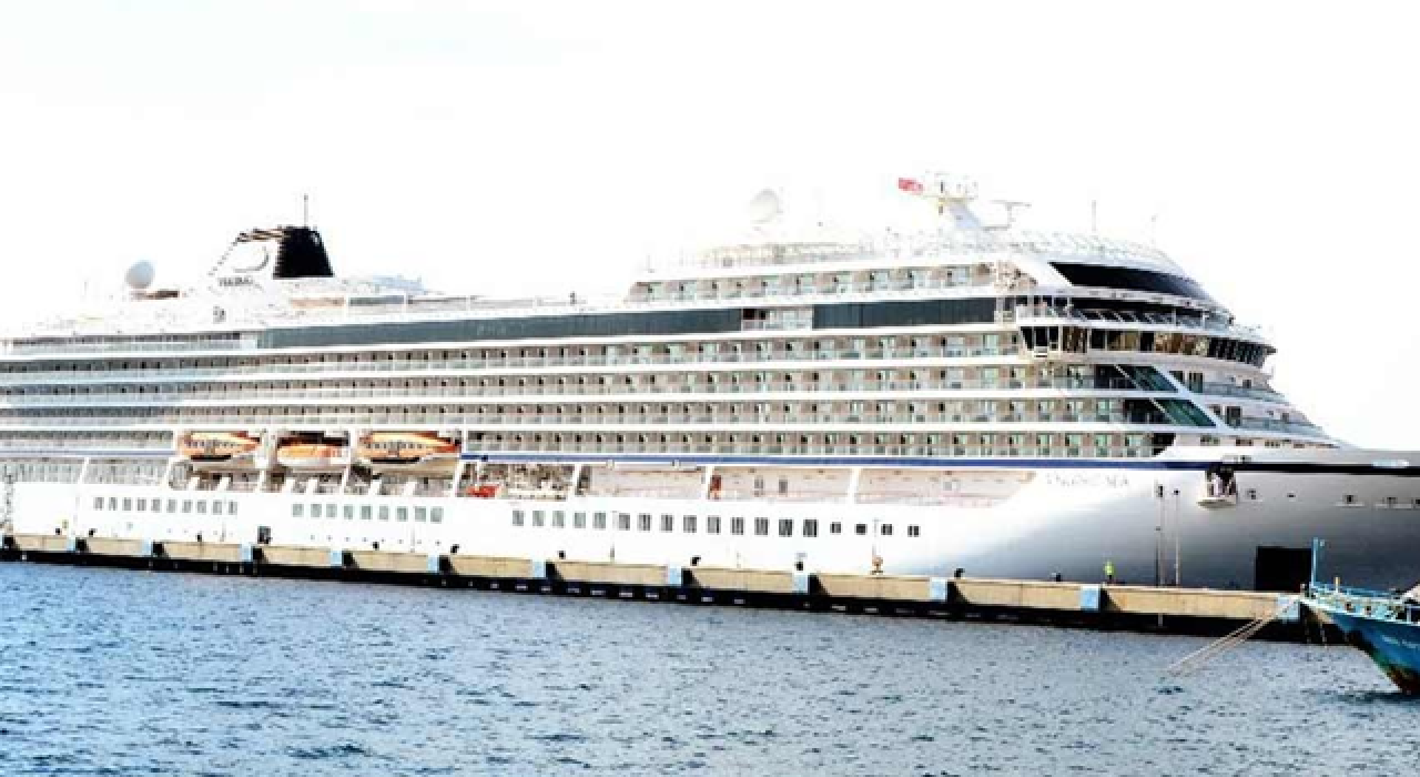 1,5 yıl aradan sonra ilk cruise gemisi Bodrum’da