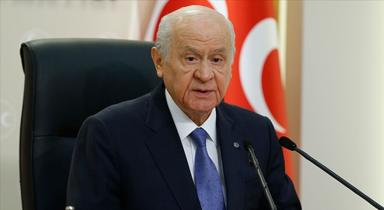 Bahçeli'den Gergerlioğlu ve Davutoğlu paylaşımı