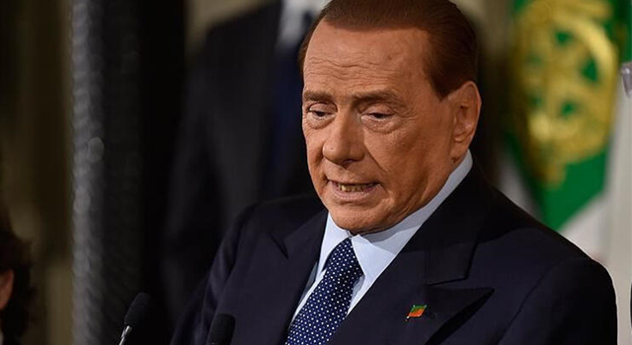 Berlusconi'nin hastanede olduğu ortaya çıktı