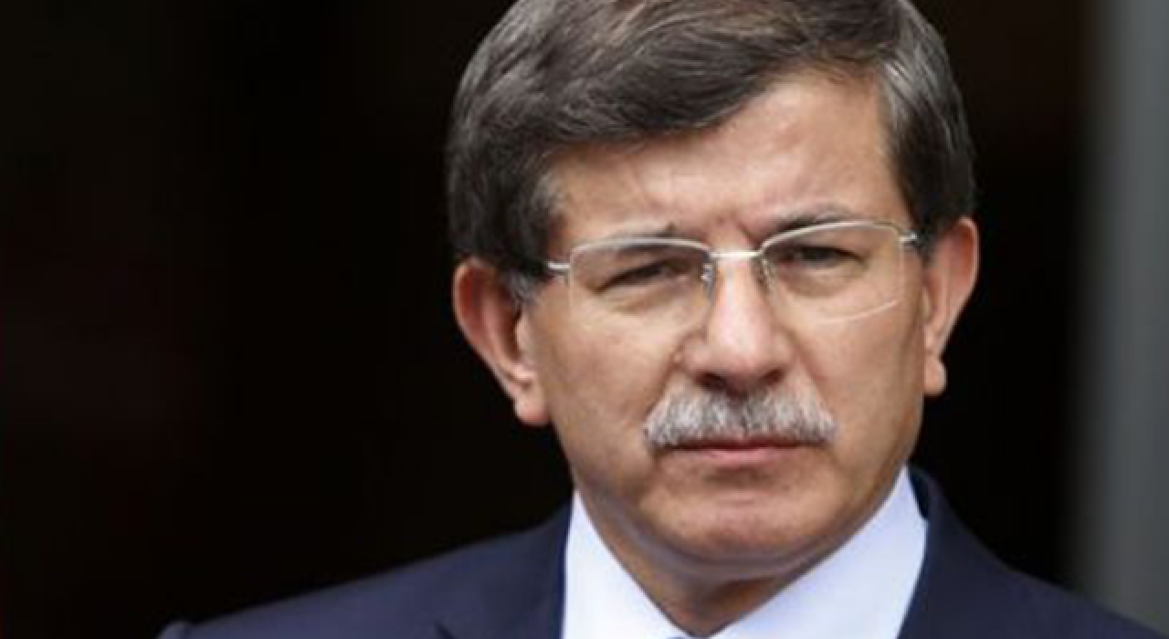 Davutoğlu'ndan çarpıcı sözler: Ankara kızardı ama kongreler yüzünden...