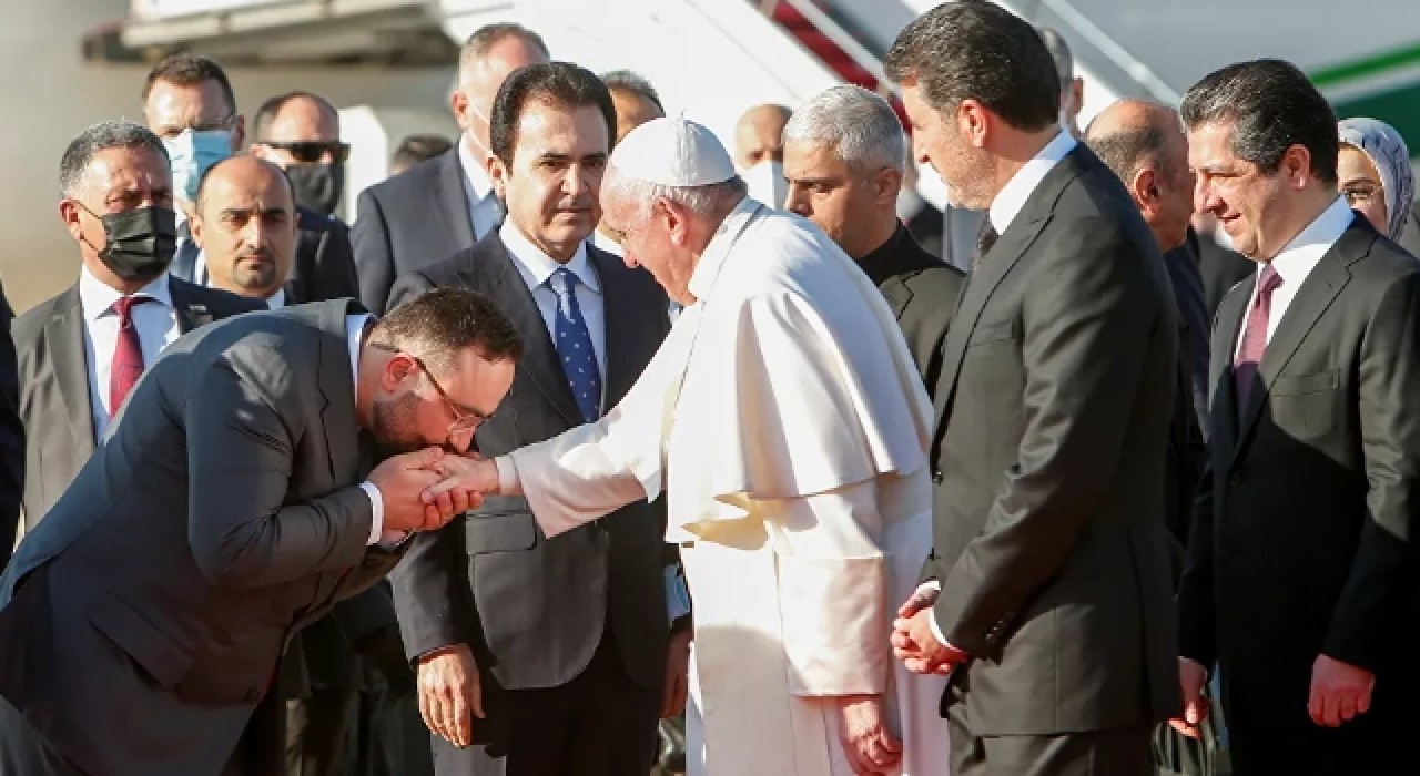 Irak ziyaretini sürdüren Papa, Erbil'de