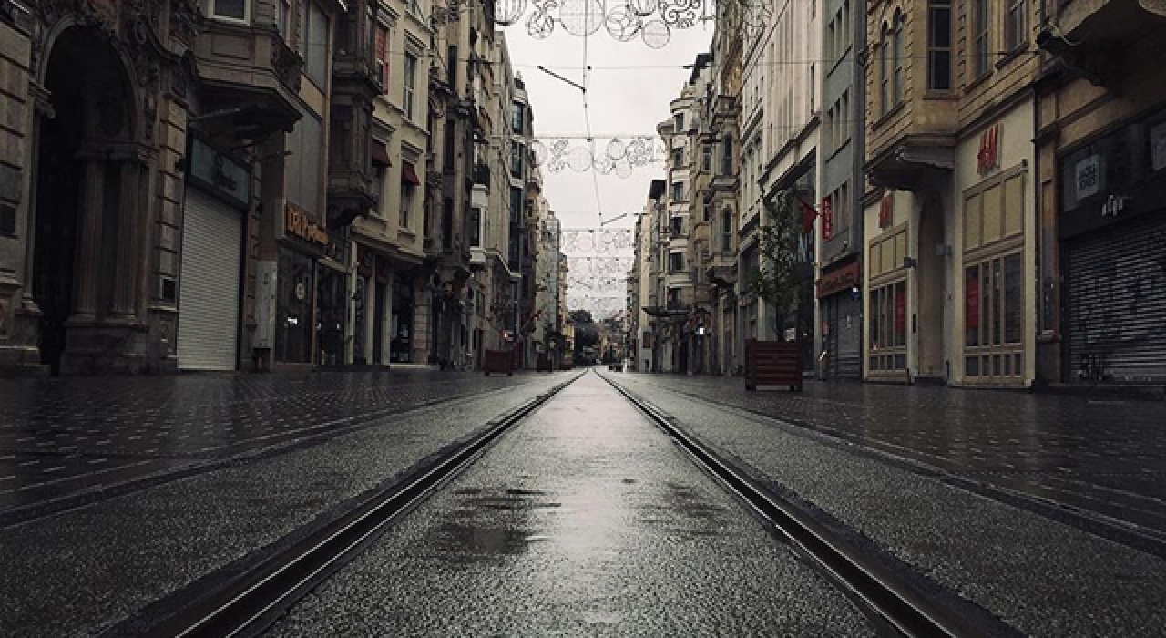 İstanbul'da bazı yollar trafiğe kapatılacak