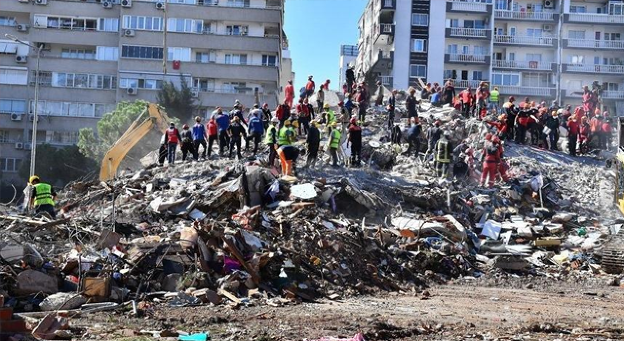 "İzmir için tehlike hala geçmedi"