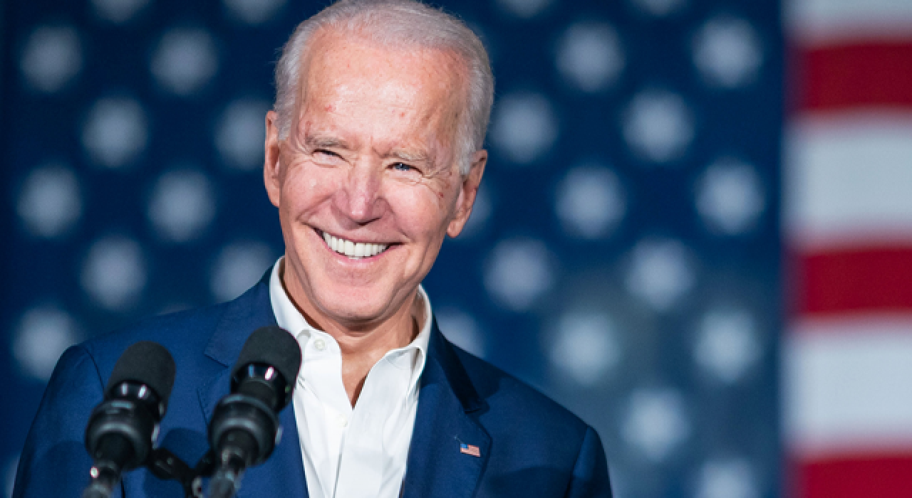 Joe Biden müjdeyi verdi: 10 günde 100 milyon kişi aşılanacak