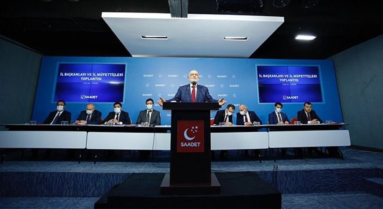 Karamollaoğlu: "En gergin dönemi yaşıyoruz"