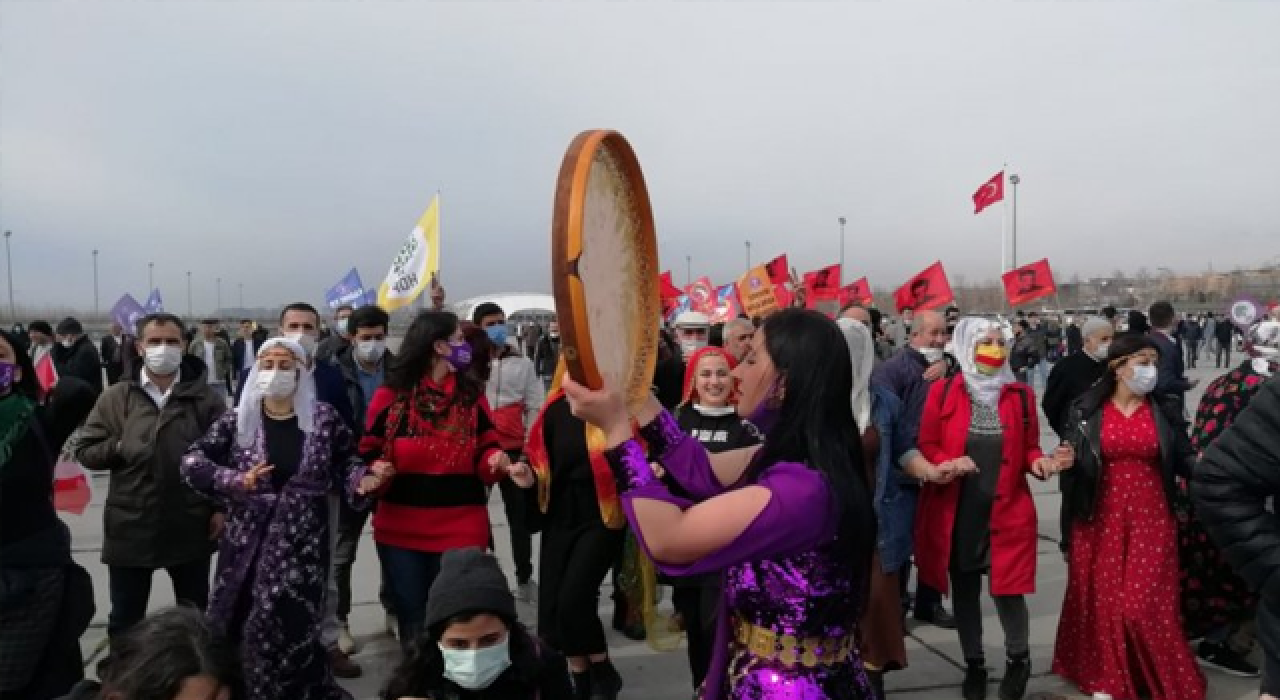 Yenikapı'da Nevruz kutlamaları başladı