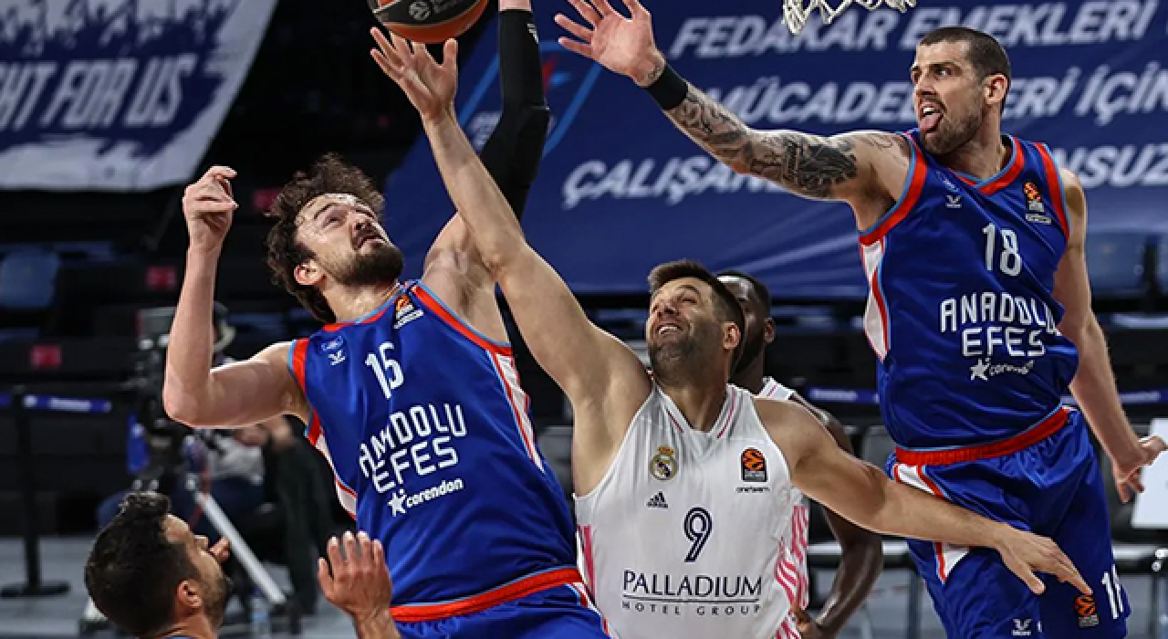 Anadolu Efes, ikinci maçta da Real Madrid'e fark attı