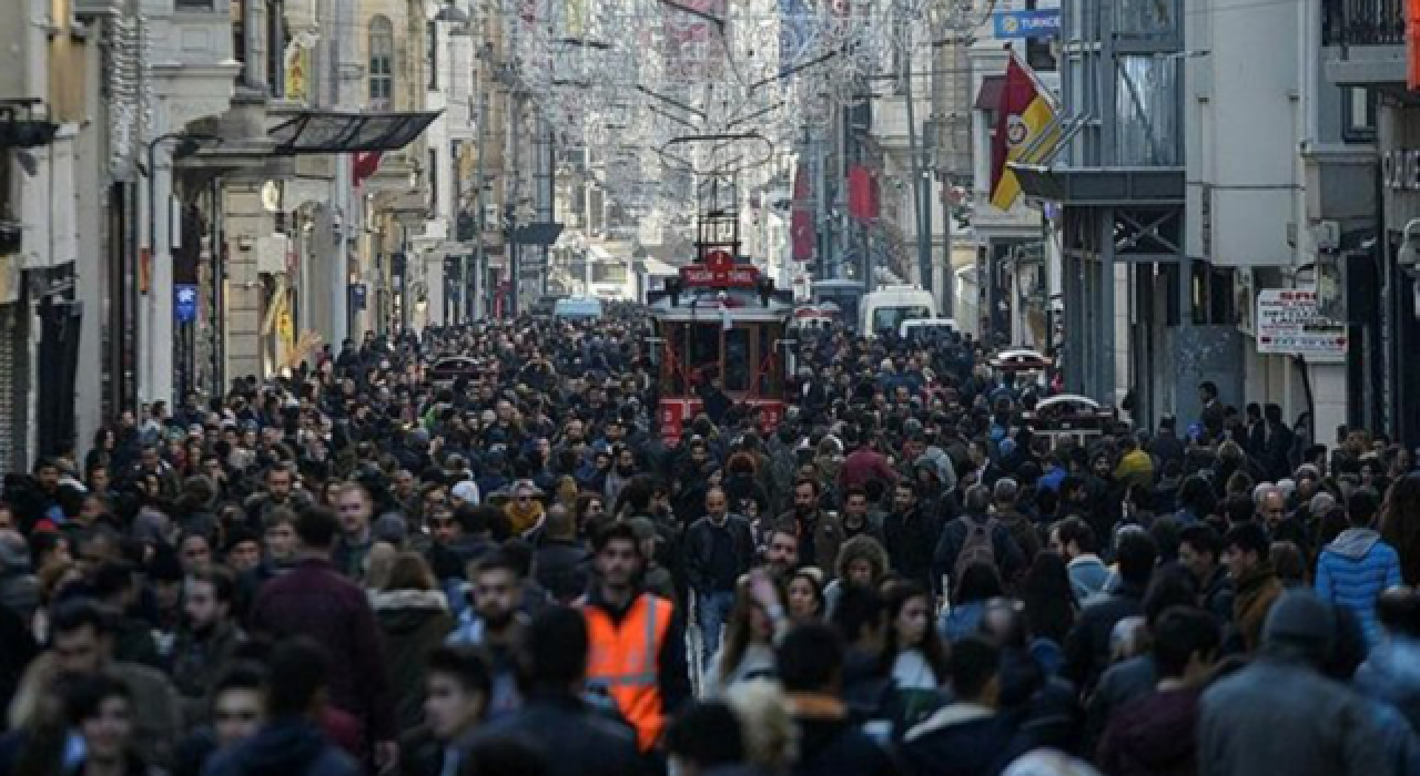 Bakan Koca haftalık vaka oranlarını paylaştı! İstanbul rekora koşuyor