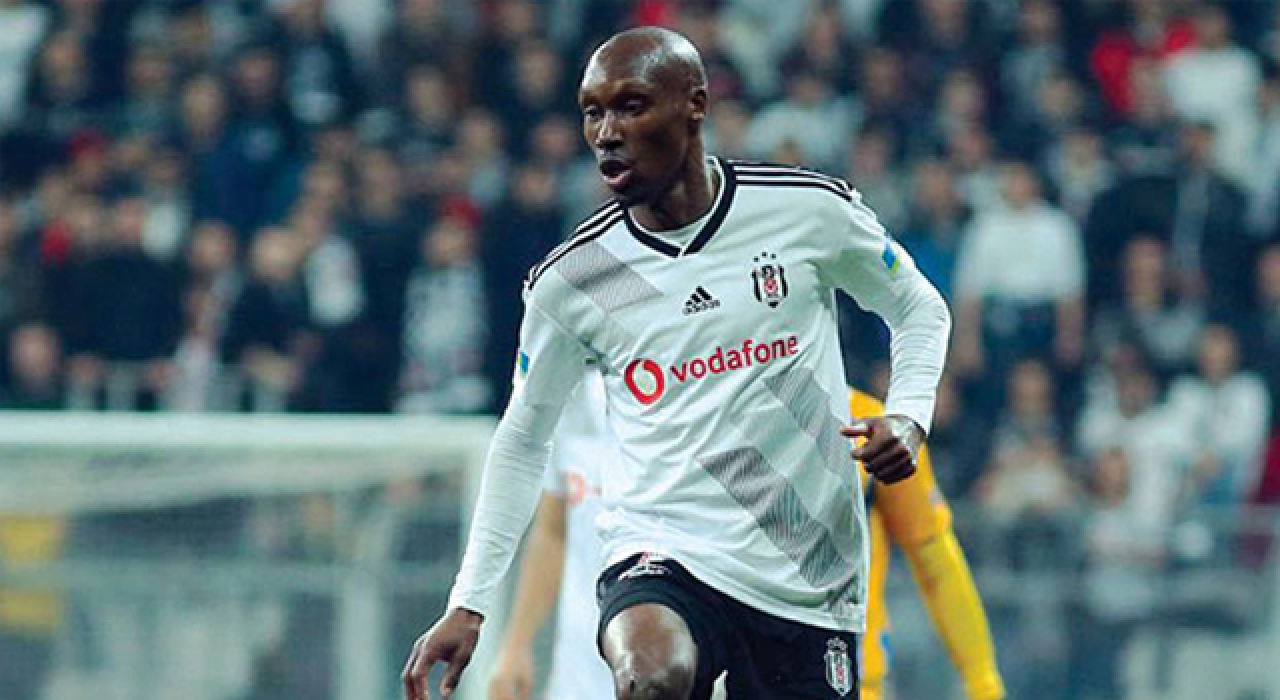 Beşiktaş'ta Atiba şoku