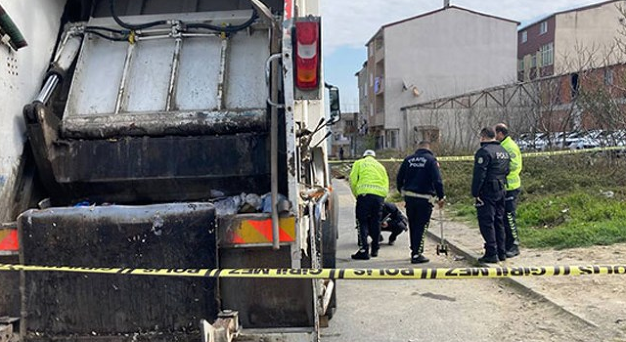 Çöp kamyonunun altında kalan bisikletli hayatını kaybetti