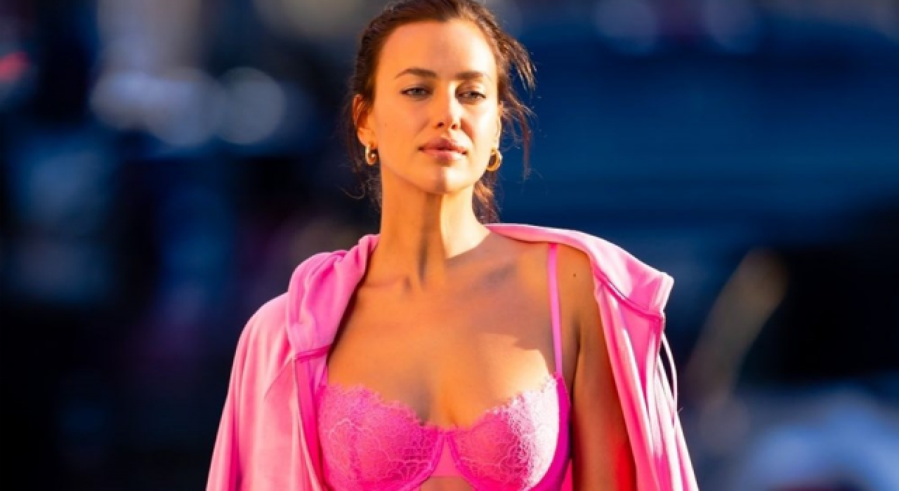 Irina Shayk, New York sokaklarında reklam çekiminde