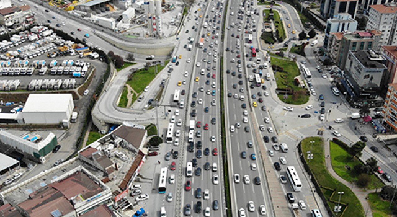 İstanbul'da trafik yüzde 70'e ulaştı