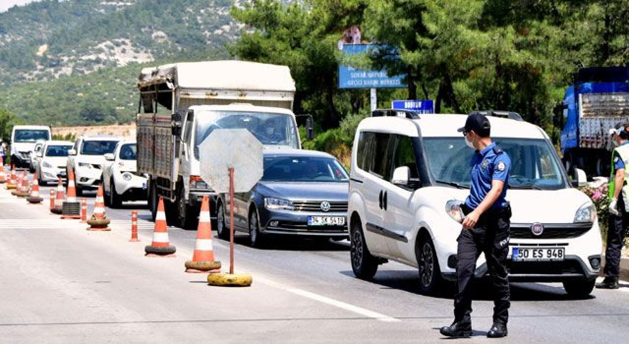 Yeni tedbirler yolda! Seyahat yasağı gelebilir