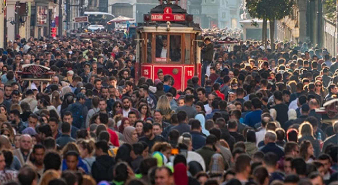 "Gençlerin yüzde 77'si işinden memnun..."