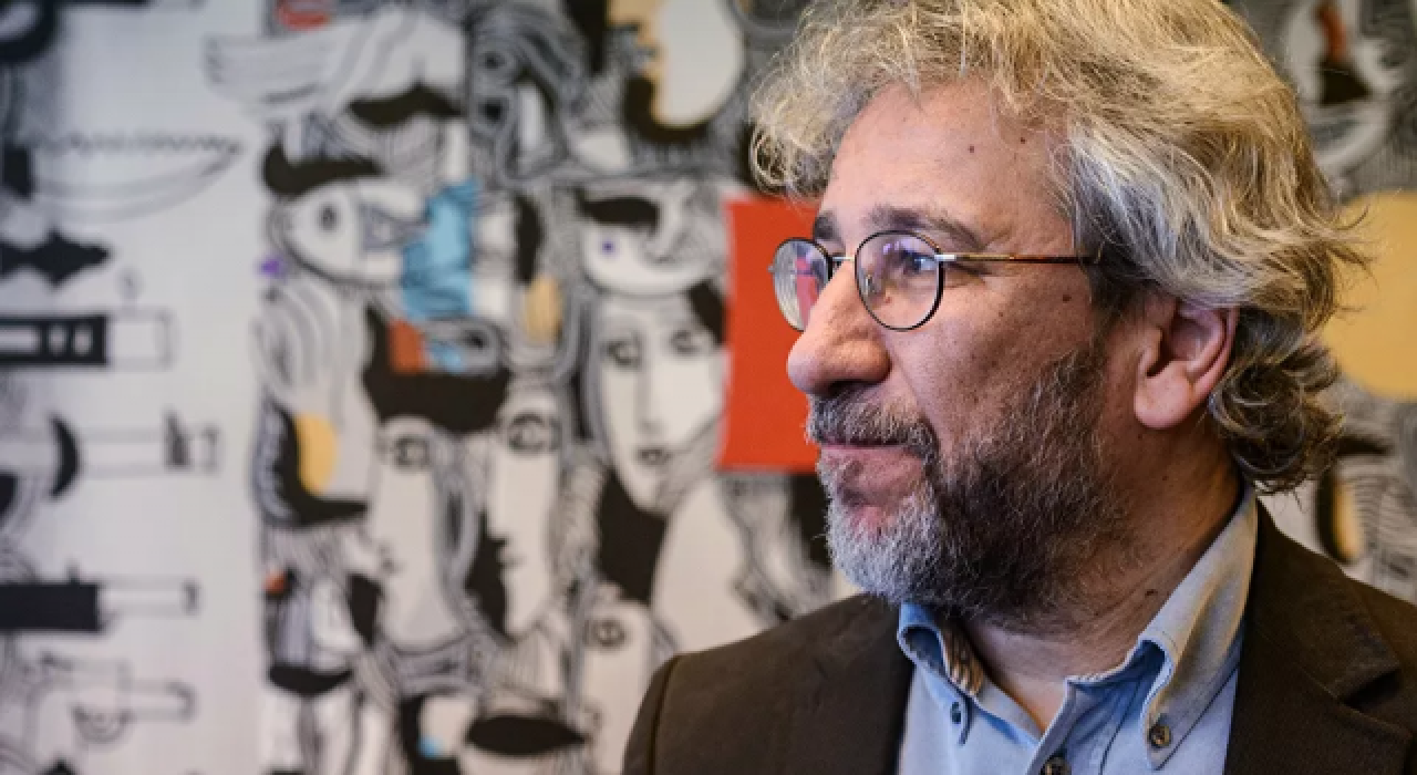 Can Dündar TIR haberi nedeniyle cezaevinde yatarken Peker'den gelen mesajı açıkladı