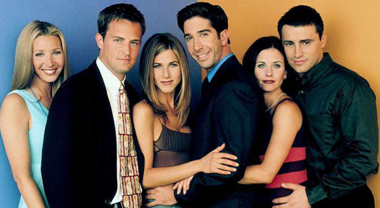 Friends dizisinin özel bölümü fragmanında dikkat çeken 7 detay