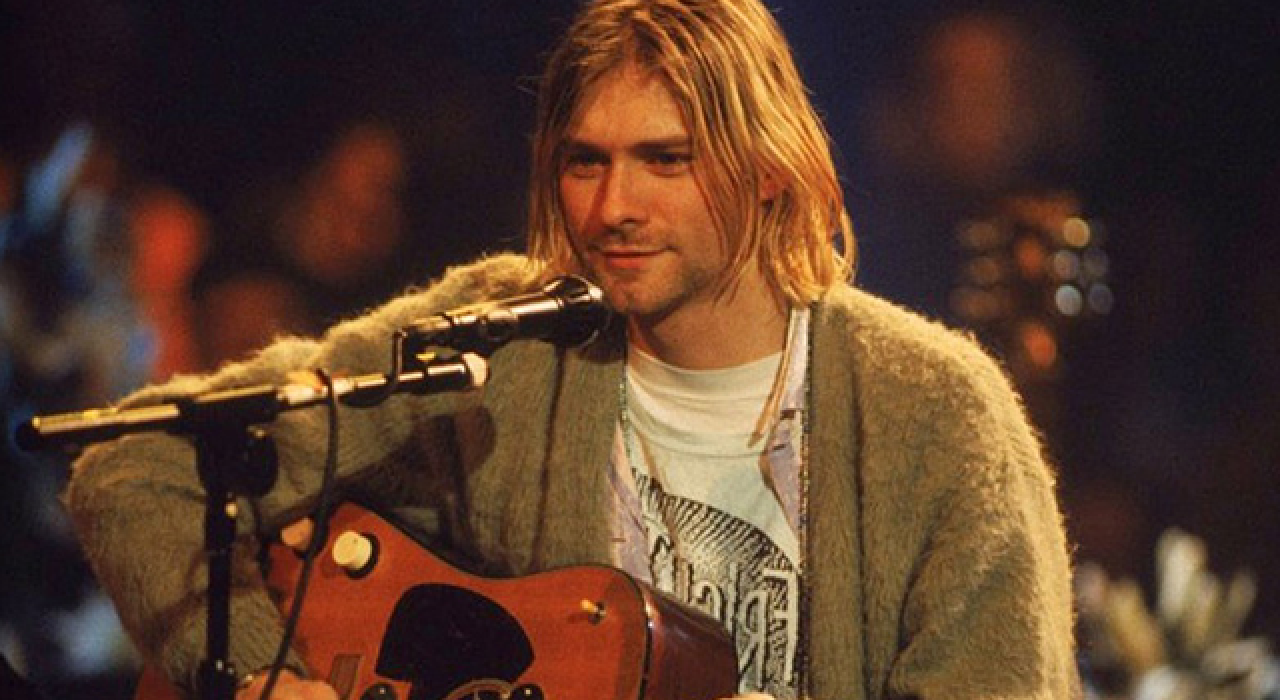 Kurt Cobain'in saçları, 14 bin dolara satıldı