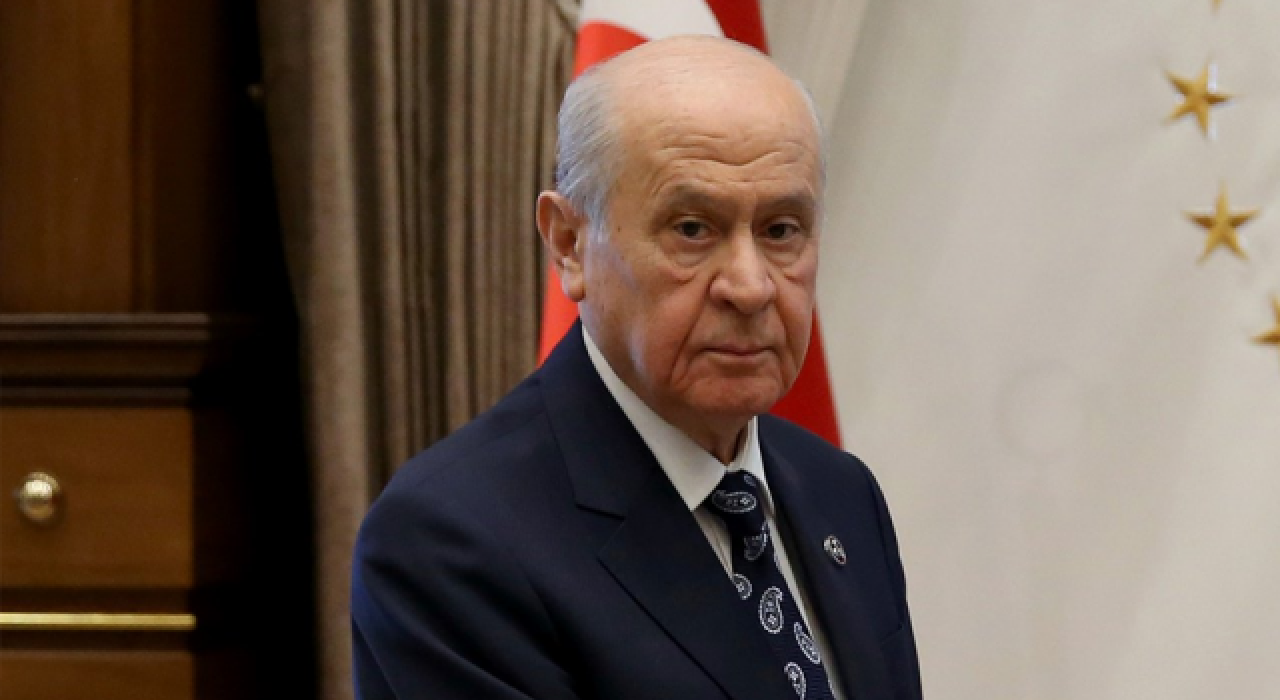 Bahçeli: Üniversite sınavı tamamen kaldırılmalıdır